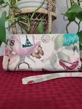 Paris Print Wallet | Floral Travel Theme Wristlet Clutch